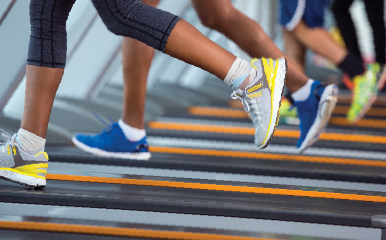 runner on treadmill 